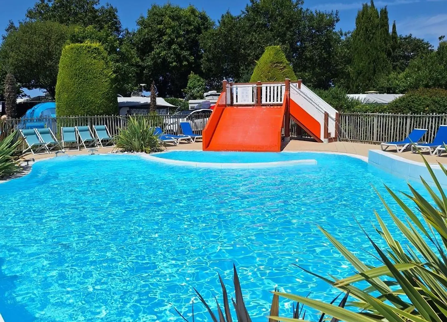 Camping Paradis Bellevue Erquy Campsite