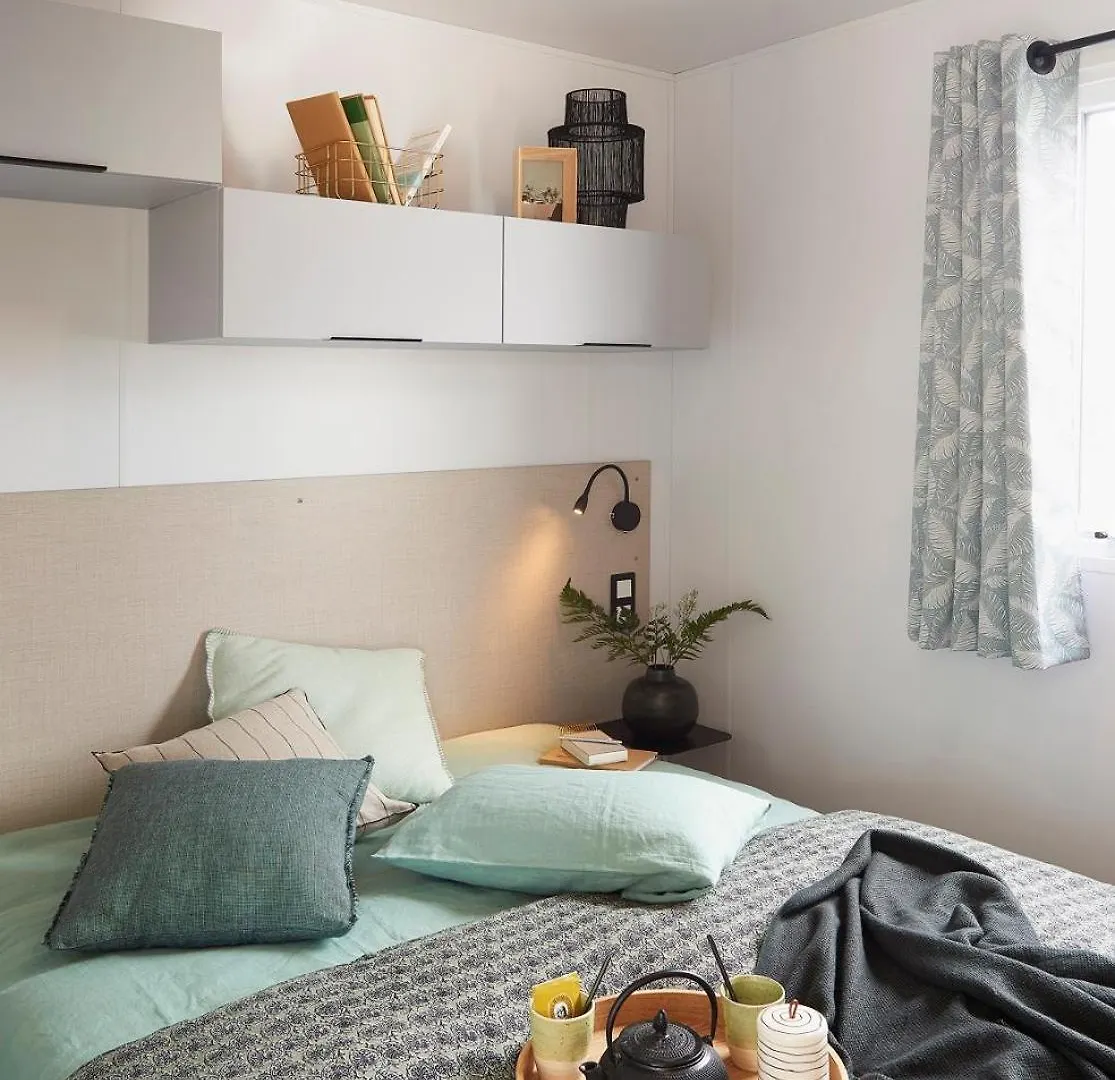 Camping Paradis Bellevue Erquy 0*,  France